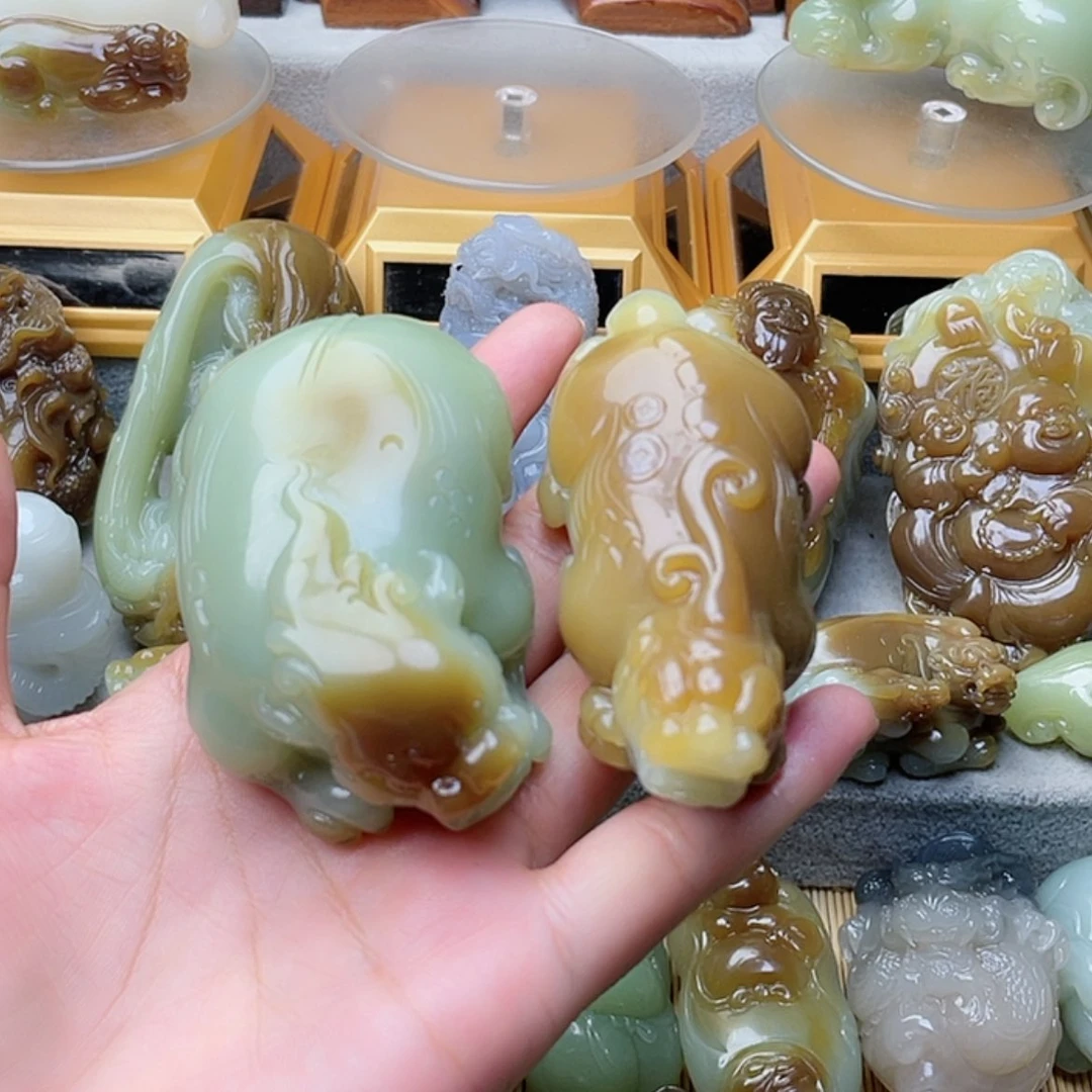 【闪购商品】未镶嵌和田玉挂件张*