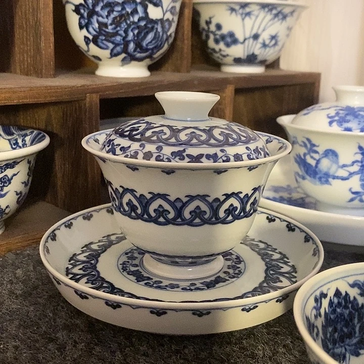 瓷【小青雅玩】宝相纹盖碗+壶承