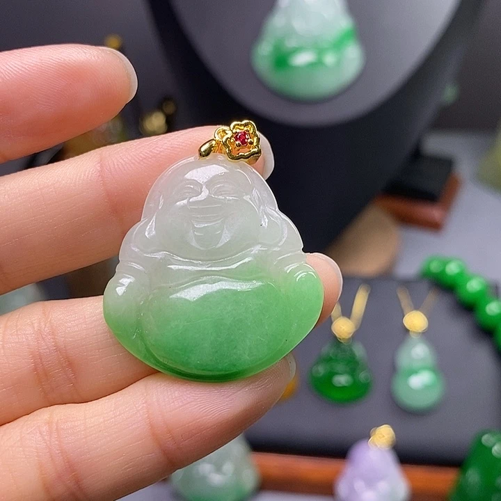 吊坠(赠链)未镶嵌翡翠