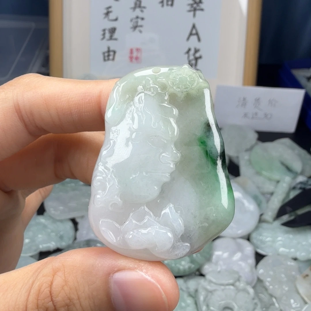 颈饰未镶嵌翡翠翡翠