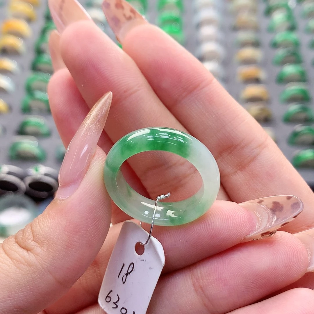 未镶嵌戒圈翡翠18