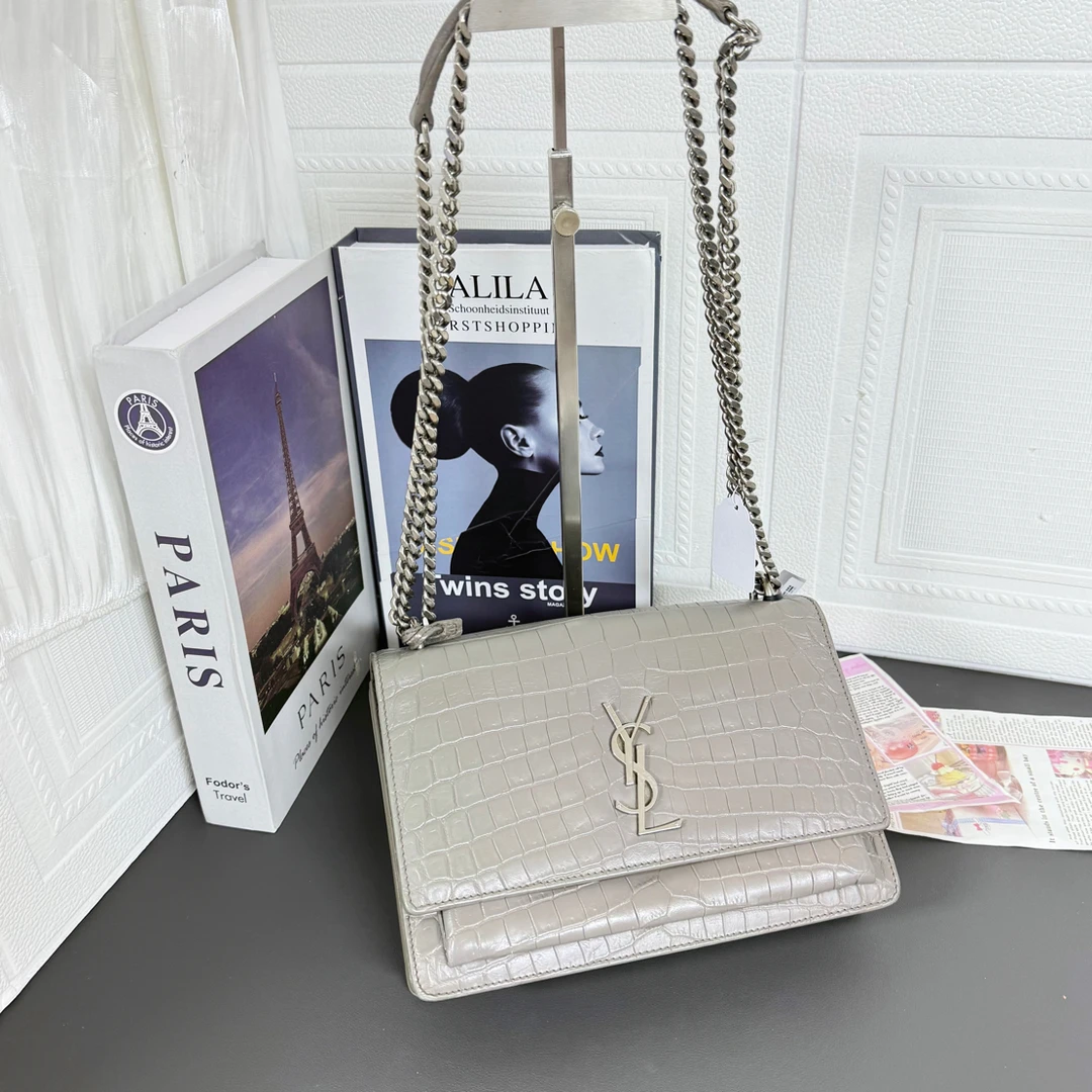 95新 YSL/圣罗兰 95新灰色鳄压纹日落斜挎包