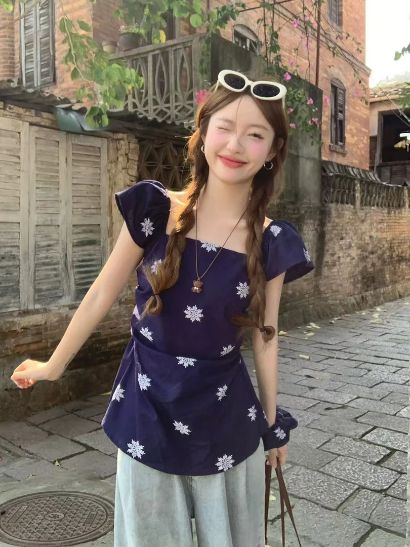 2025年新款时尚设计感百搭舒适面料小香风潮流上衣GDB2950