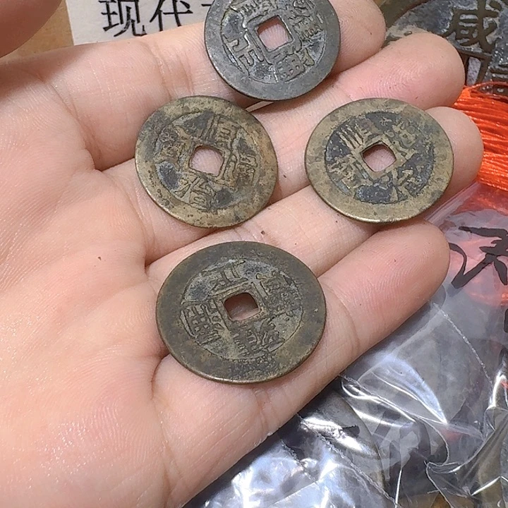 无***语铜现代工艺品花钱
