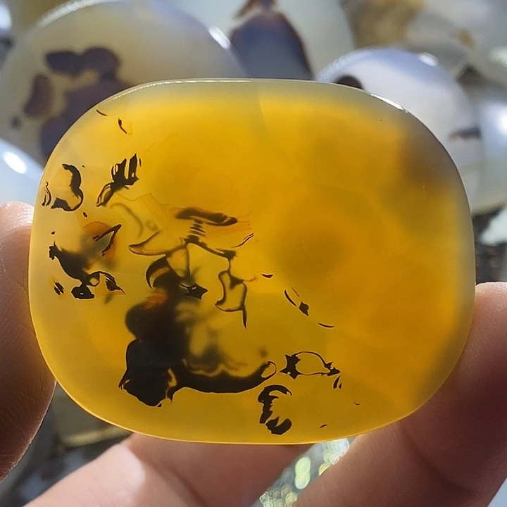 未镶嵌颈饰玛瑙/玉髓
