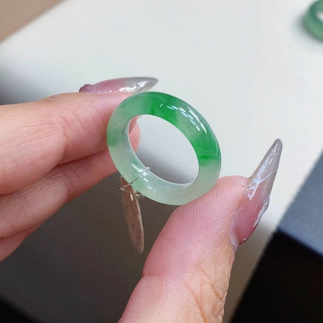 翡翠戒指未镶嵌17号