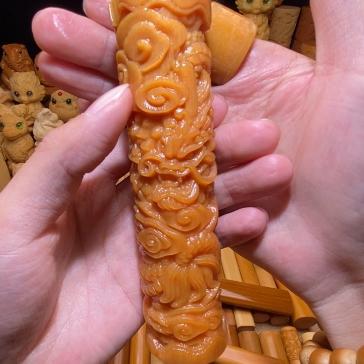 竹竹雕玉化大龙柱，长度13.5公分