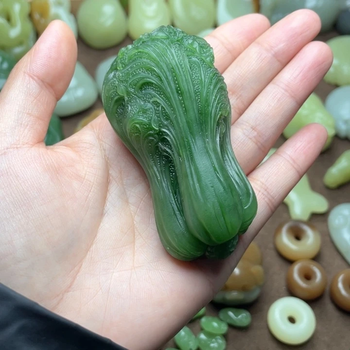 【闪购商品】颈饰未镶嵌和田玉柠*绿