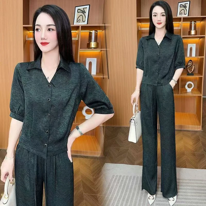 200斤微胖mm休闲套装女士大码宽松显瘦洋气质妈妈装运动服两件套