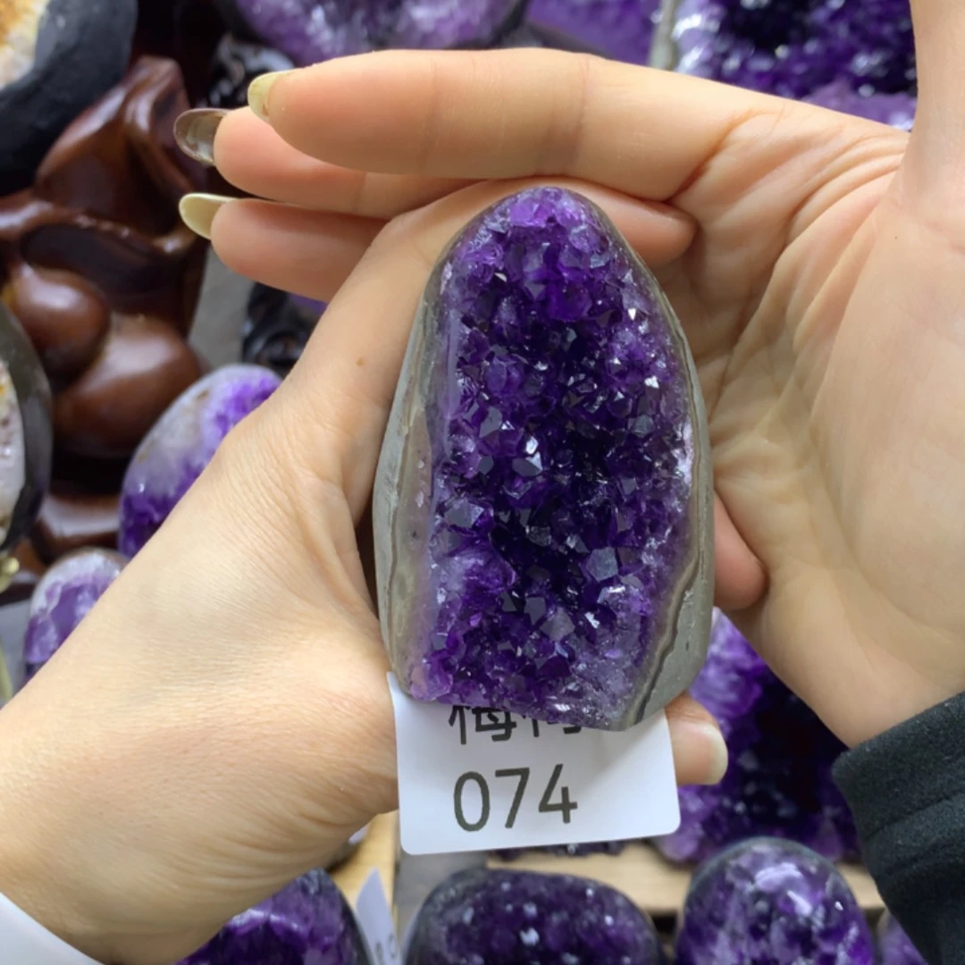 紫晶大型摆件（非配饰）未镶嵌