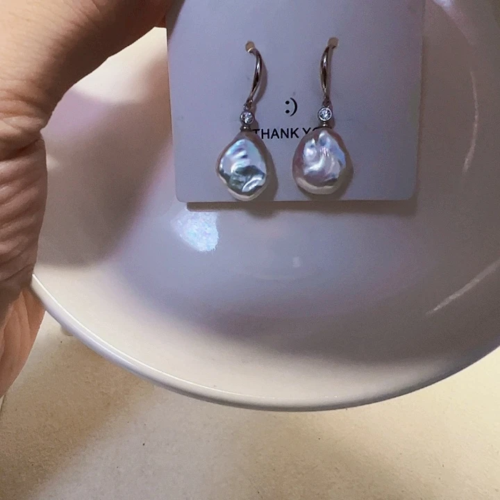 淡水珍珠银S925镶嵌耳饰