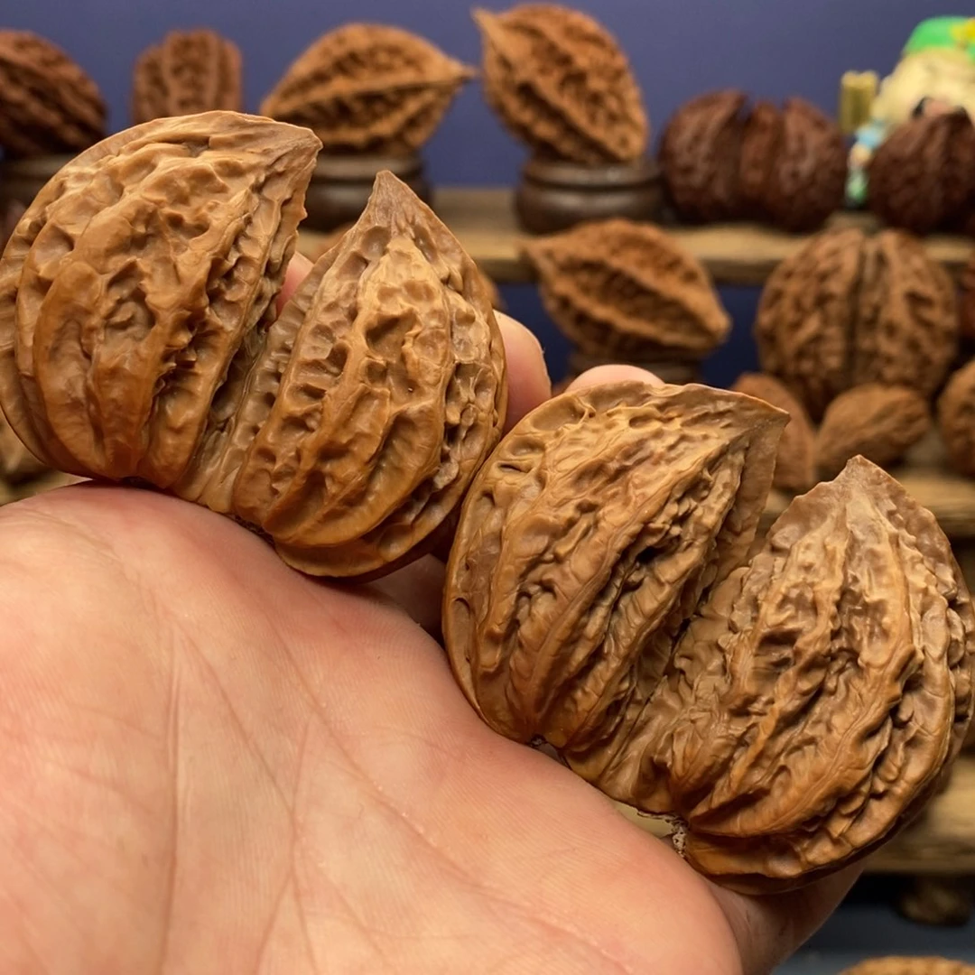 文玩核桃吊坠129雅秋