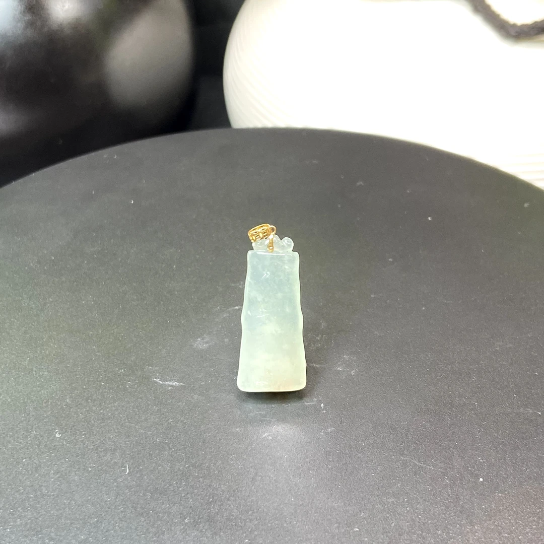 RX2天然缅甸A货翡翠金镶竹节吊坠/071677/北京中保拍卖