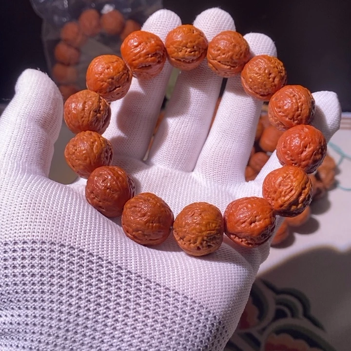 文玩核桃手串……59