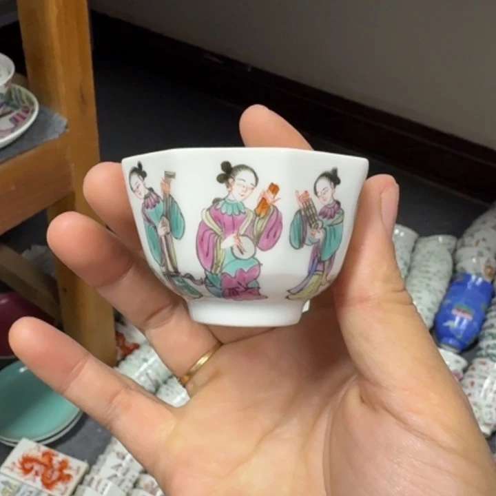 景德镇陶瓷杯子盖碗