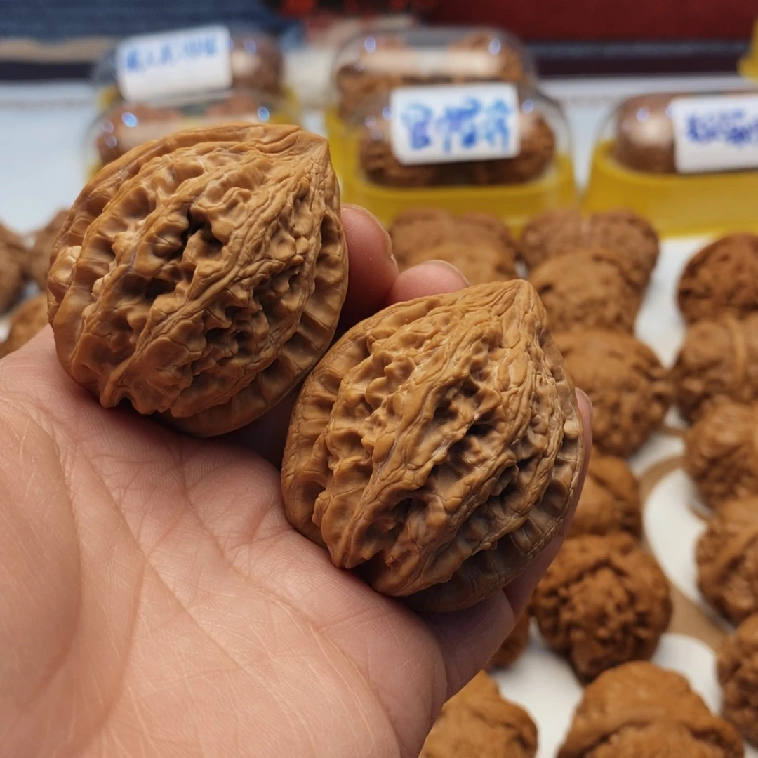 文玩核桃吊坠大沽石41尺全品