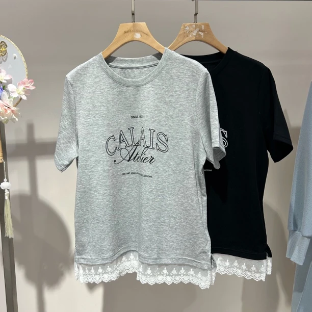 7312蕾丝拼接打底常规款T血