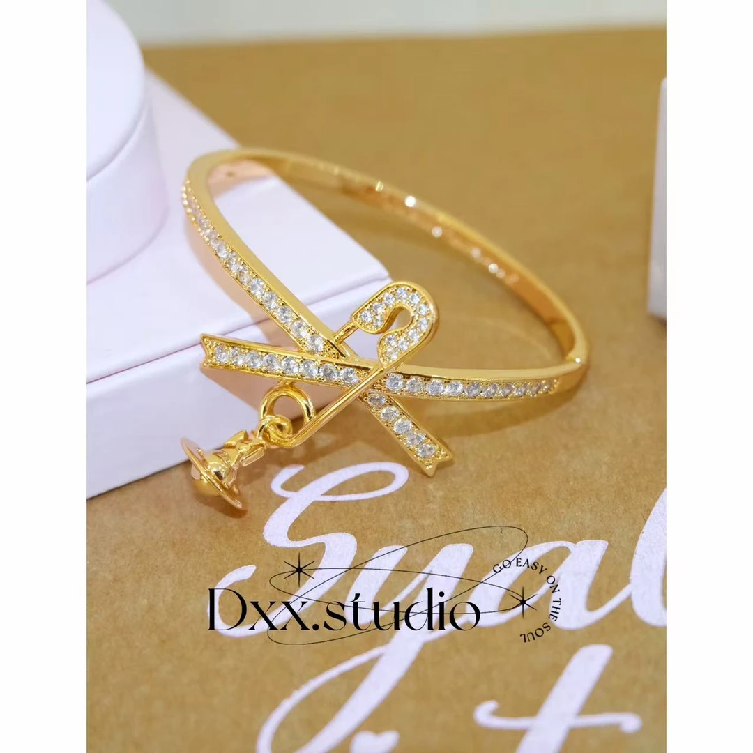 铜合金合成锆石手镯 小众设计百搭ins手镯52247