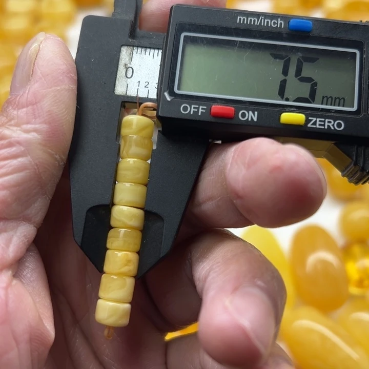 琥珀未镶嵌裸石原矿