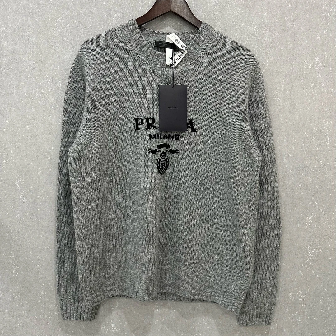 未使用 Prada/普拉达 提花logo套头圆领羊毛毛衣 52码 006195