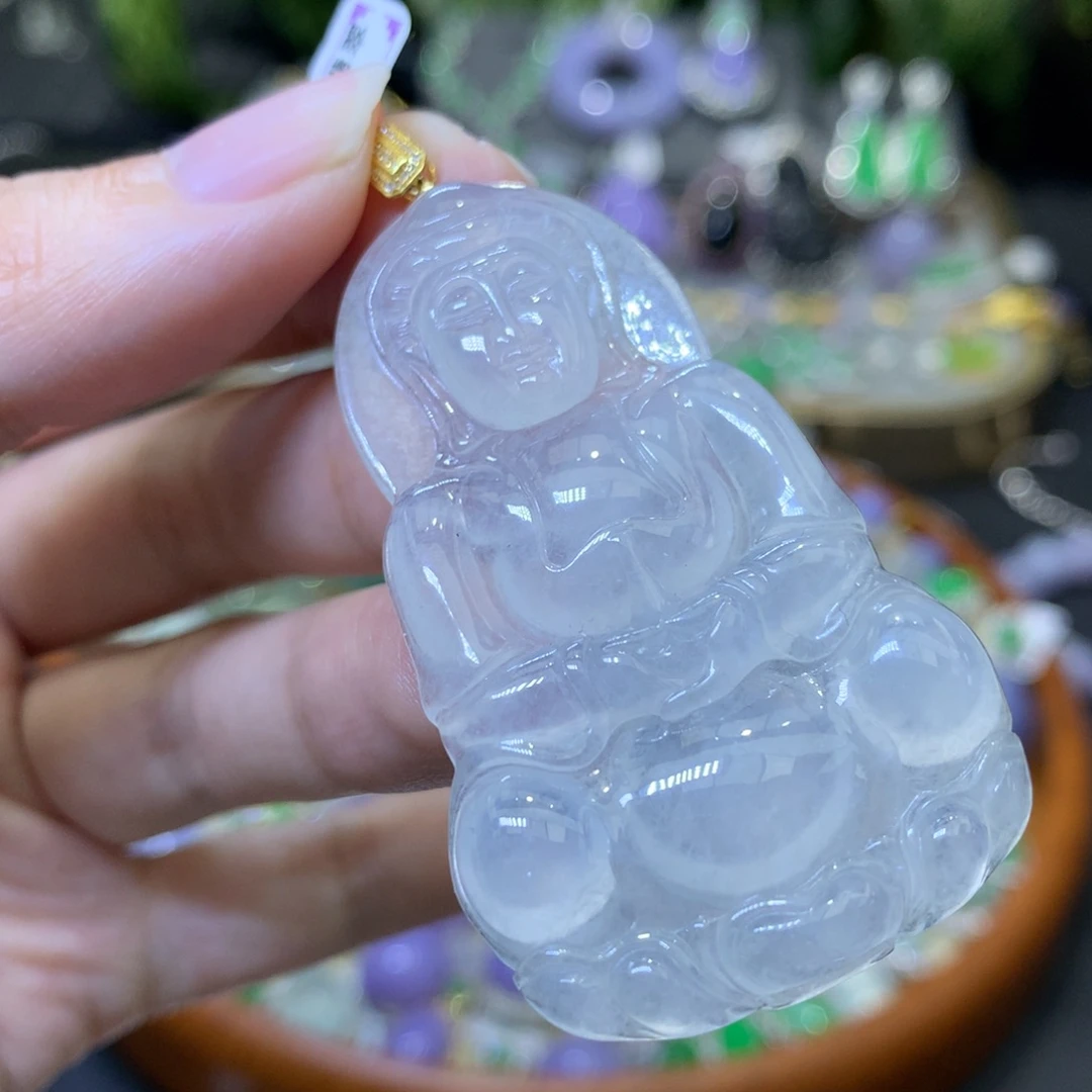 颈饰18K金镶嵌翡翠