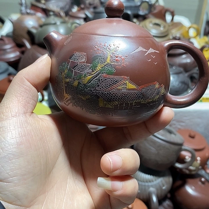 紫砂茶壶微瑕微笑