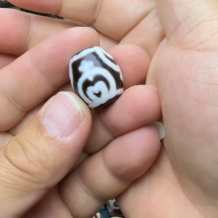 缘***白玛瑙/玉髓未镶嵌颈饰