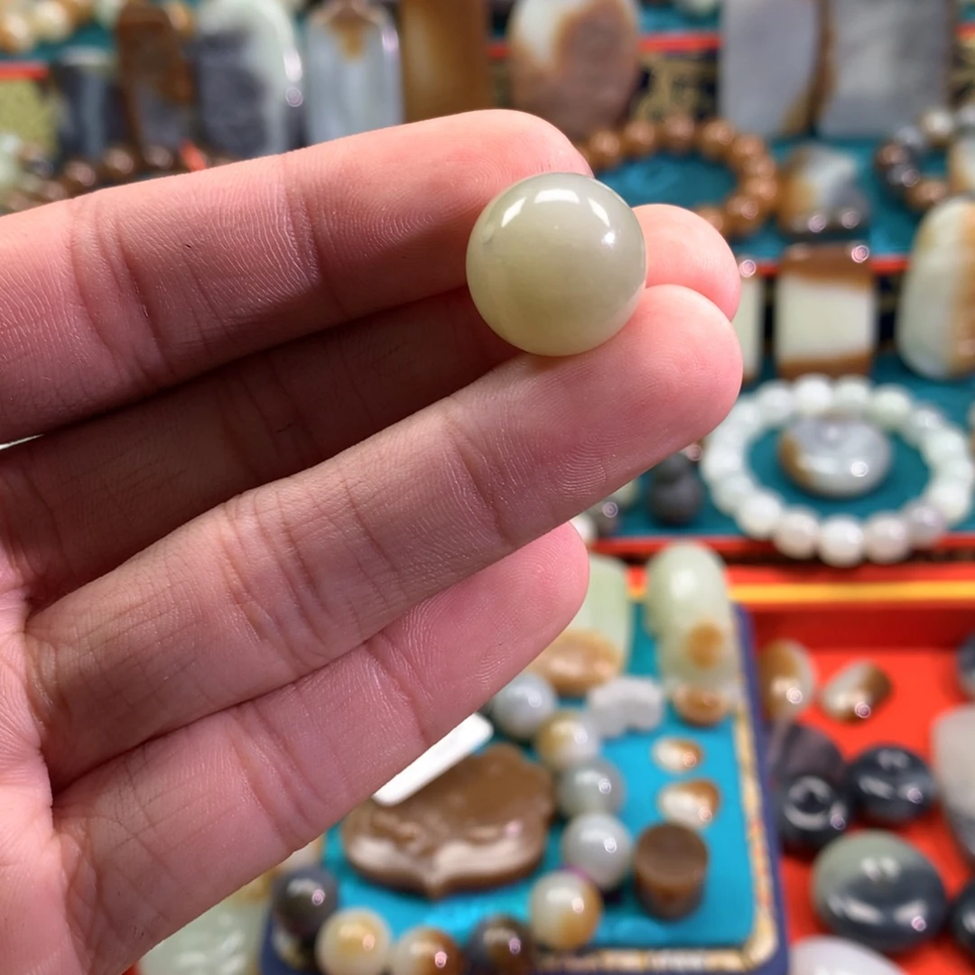 和田玉（糖玉）未镶嵌手链