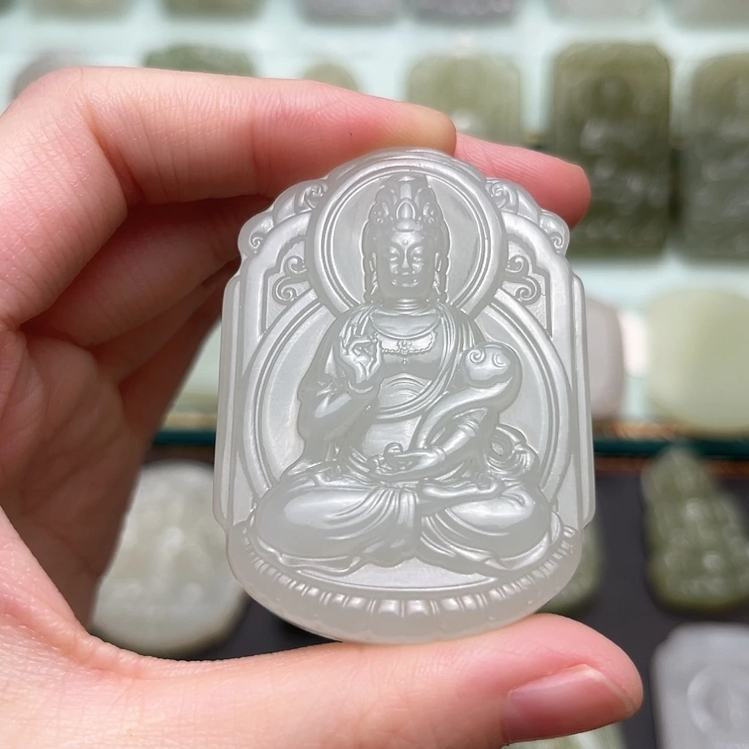 和田玉未镶嵌颈饰