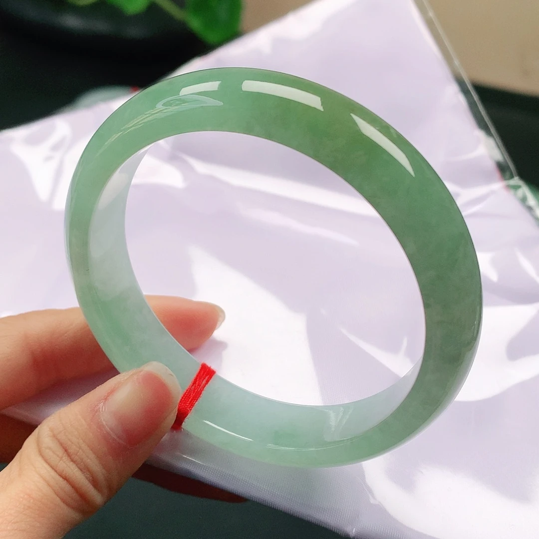 翡翠手镯未镶嵌天然翡翠手镯60