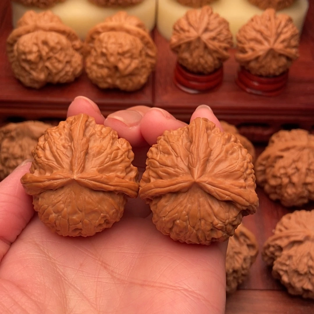 桃核把件野生粗筋三棱40.5