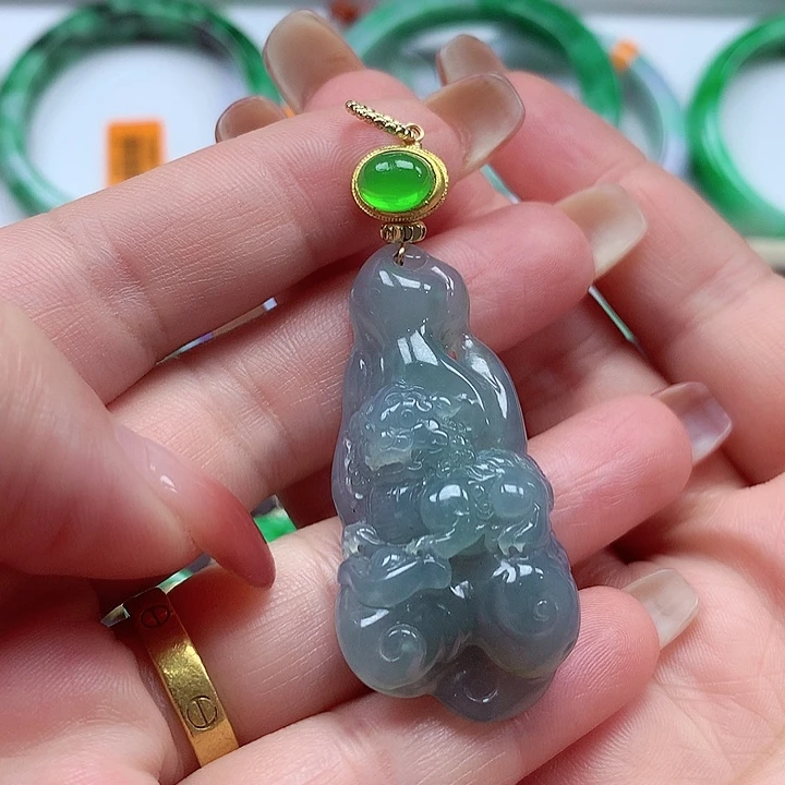 颈饰未镶嵌翡翠翡翠
