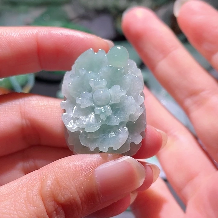 颈饰未镶嵌翡翠天