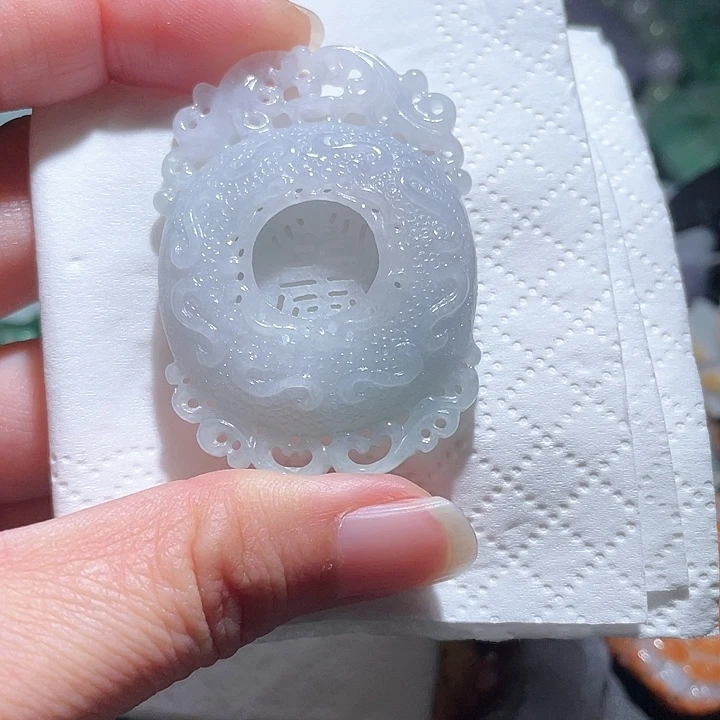 颈饰未镶嵌翡翠天