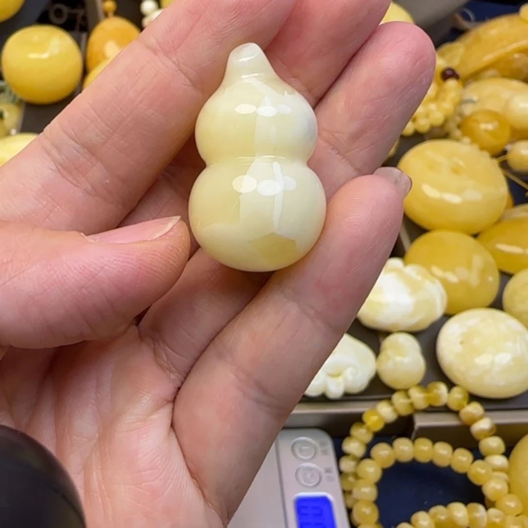 未镶嵌颈饰蜜蜡天然蜜蜡