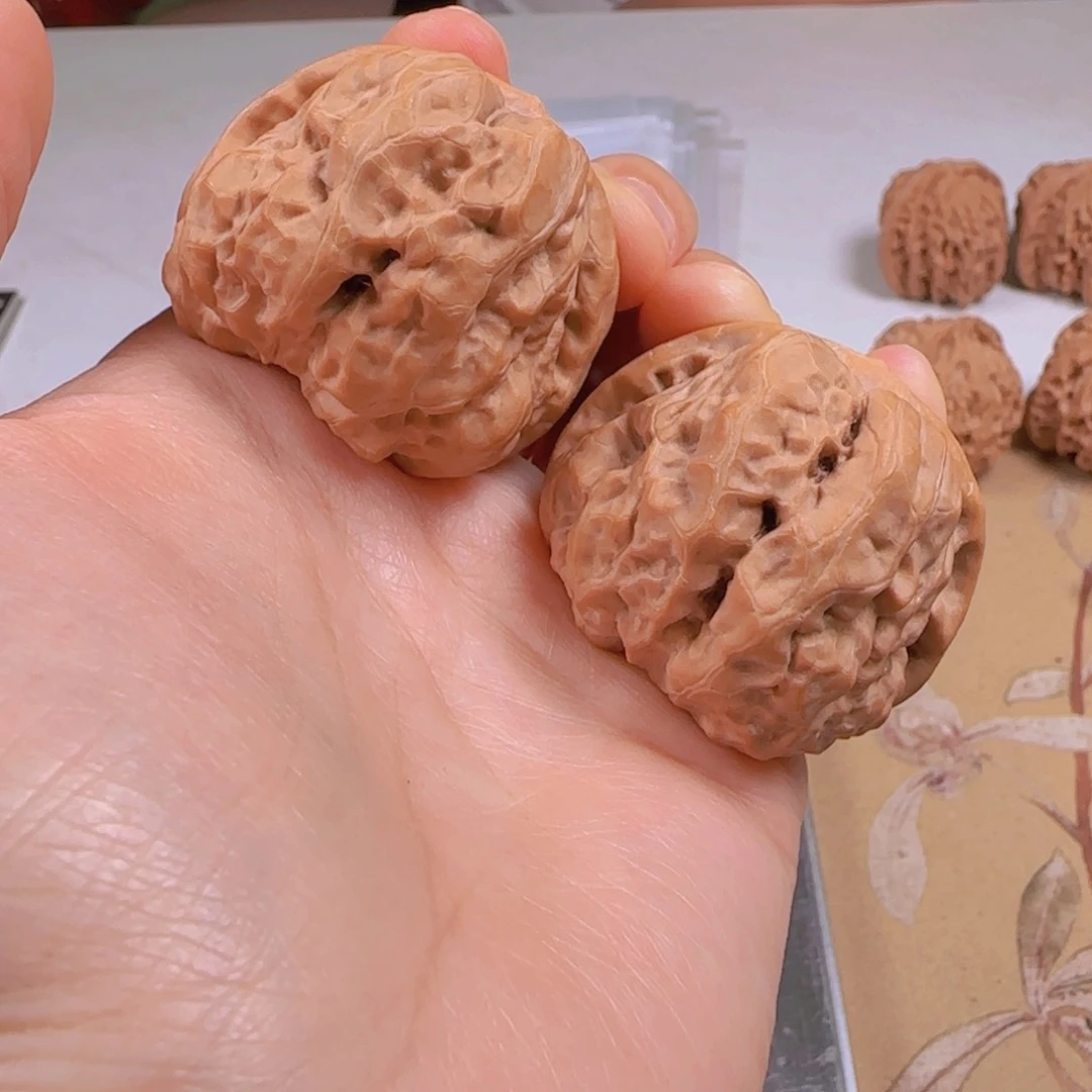 文玩核桃吊坠蛤蟆40-818