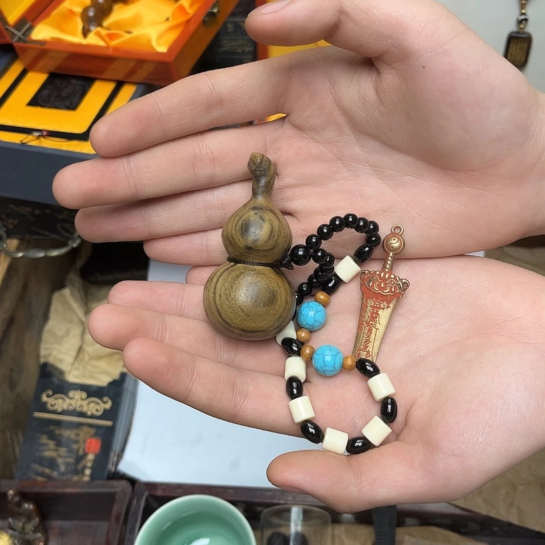 大叶紫檀（黑酸枝木类）