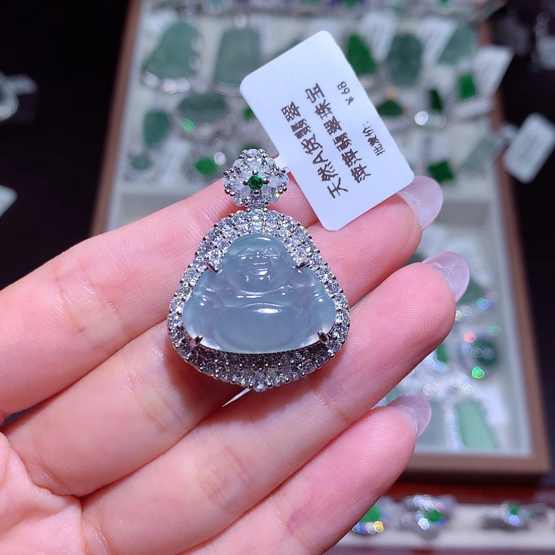 翡翠未镶嵌颈饰好**.翡翠