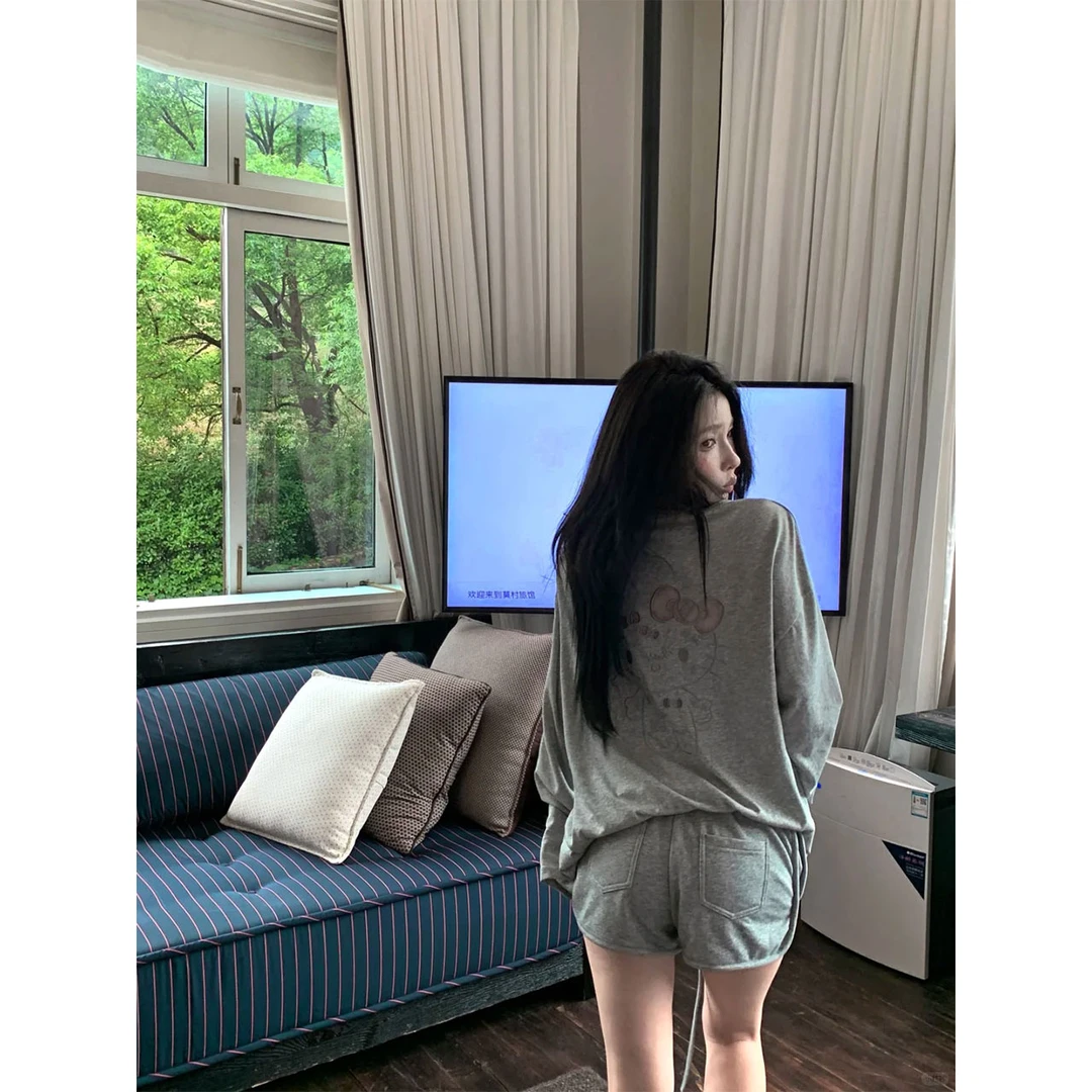 2025年夏季新款慵懒风宽松镂空刺绣kt大版长袖T恤女配休闲短裤女