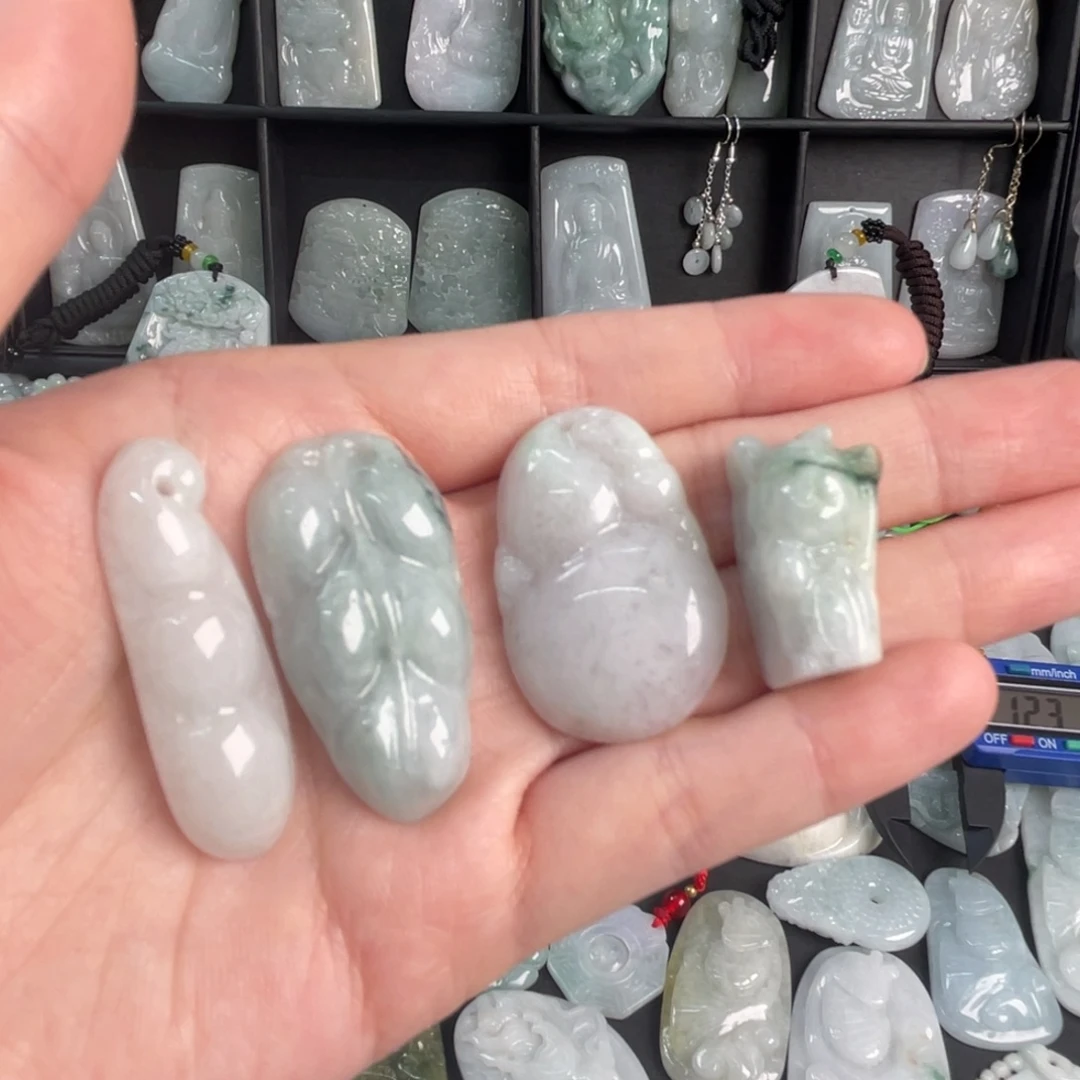 翡翠未镶嵌吊坠(不含链)瑕疵福利