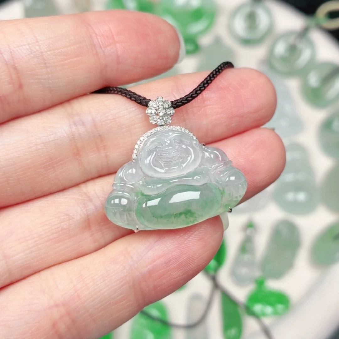 颈饰18K金镶嵌翡翠缅甸天然A货翡翠