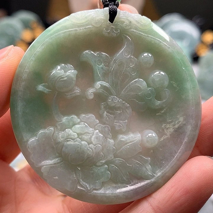 翡翠未镶嵌颈饰花开富贵福利有面感福利