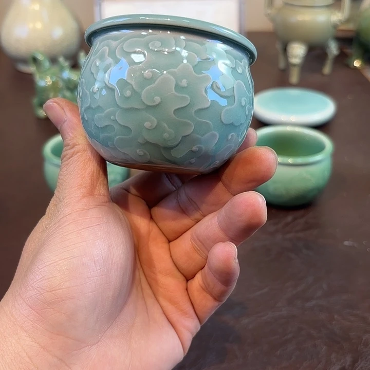 瓷片龙泉青瓷龙泉青瓷