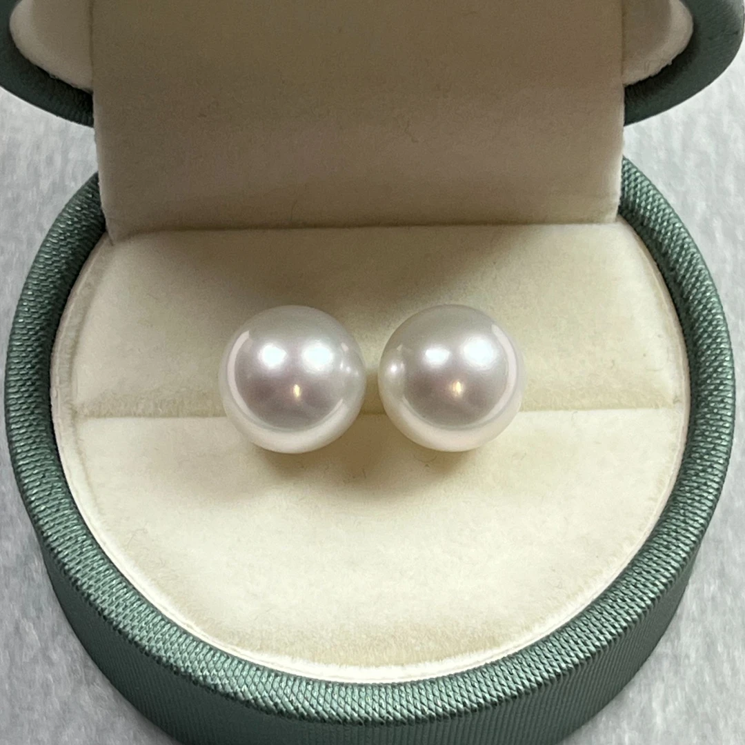 海水珍珠澳白珍珠耳钉吉尔德维纳斯18K金11-12mm正圆极强光优雅