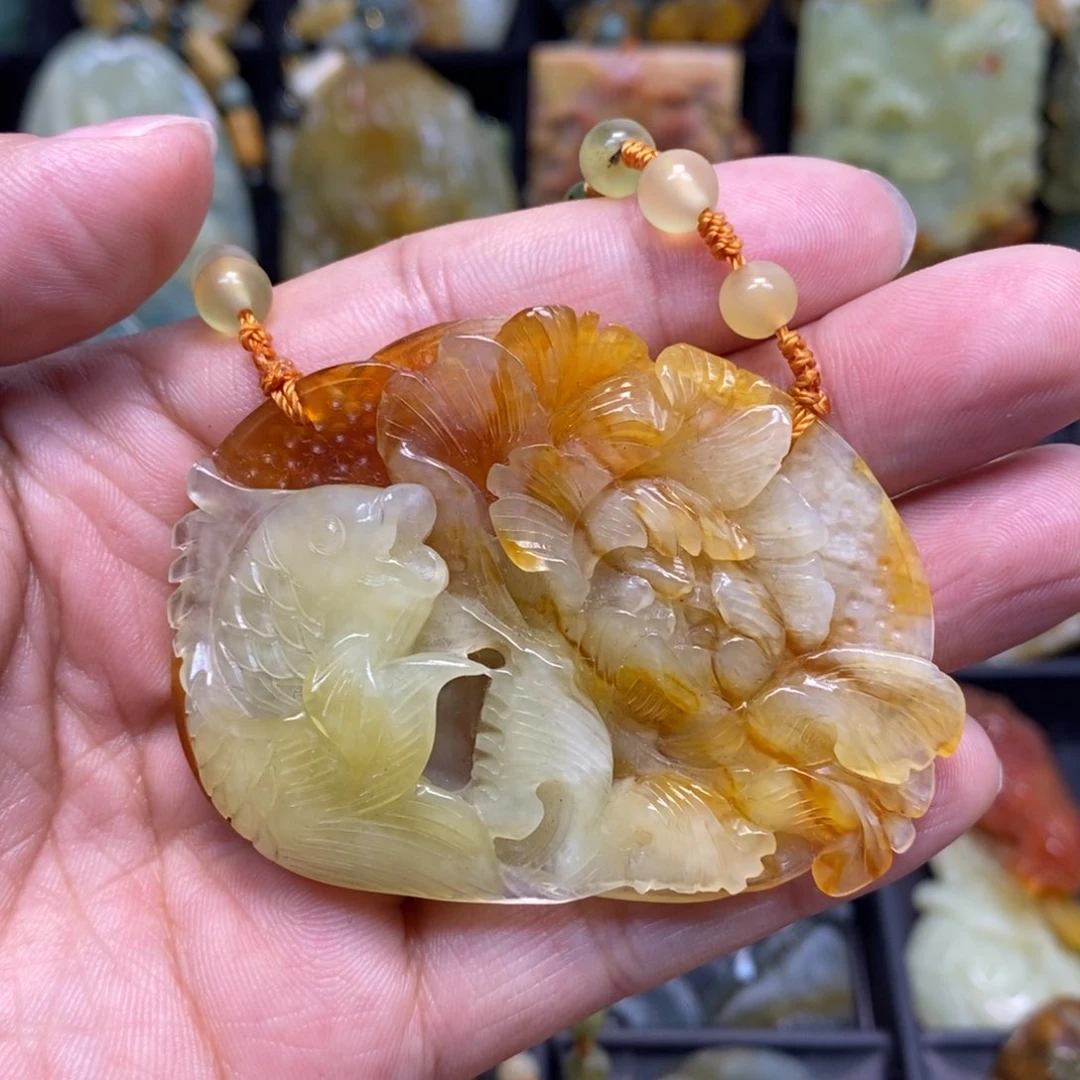 蛇纹石玉未镶嵌吊坠(赠链)