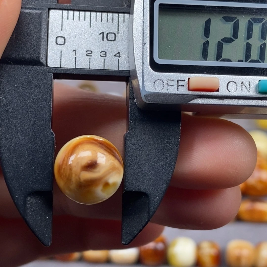 未镶嵌琥珀戒指圆珠