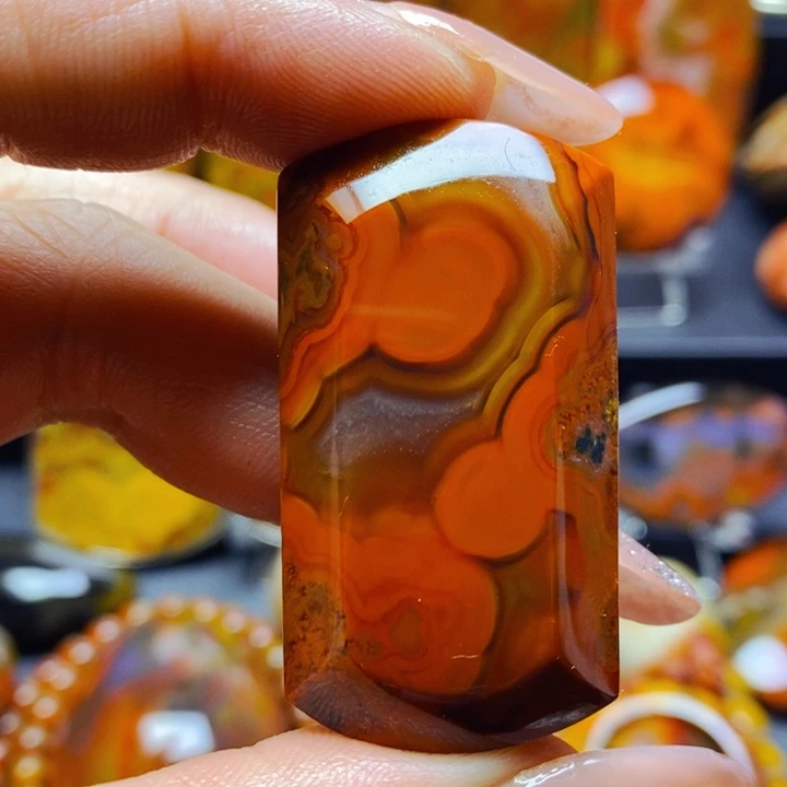 玛瑙/玉髓颈饰未镶嵌