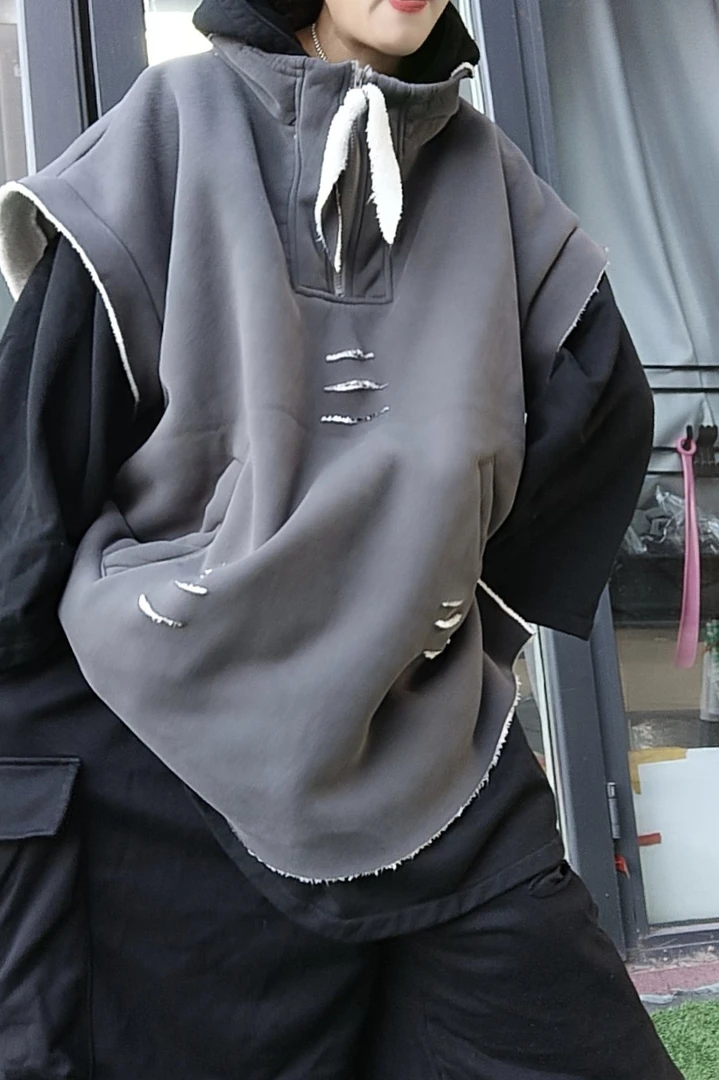 无吊牌洗水做旧毛边工艺破洞拉链马夹