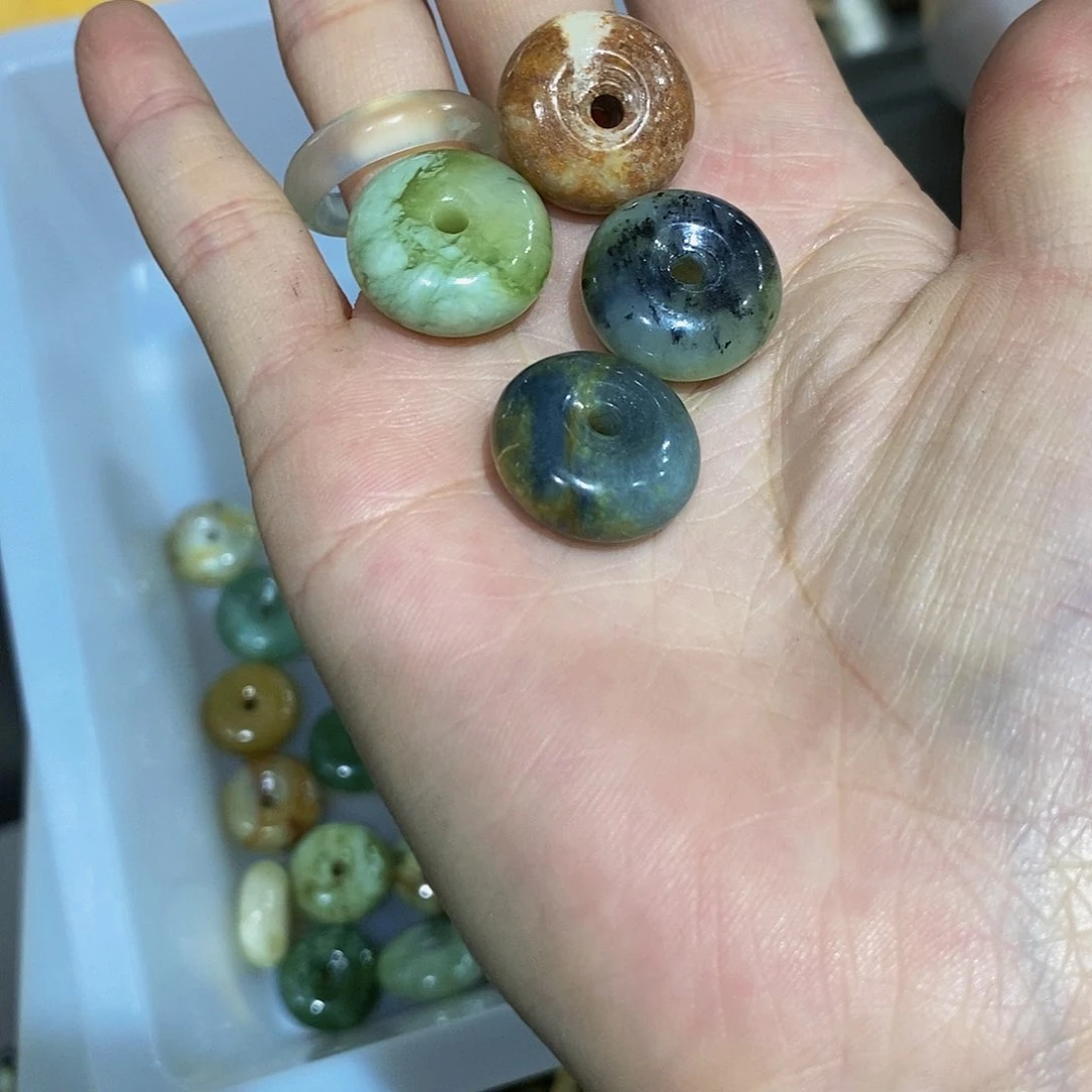 蛇纹石玉未镶嵌其他75