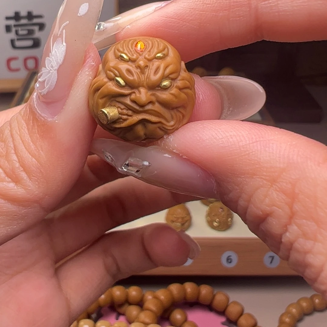 文玩核桃把件镶嵌款五目烟鬼18左右尺寸全品有正常封口线